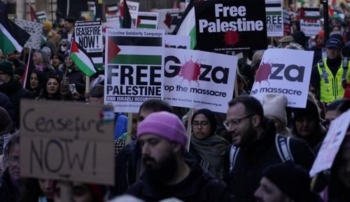 الهدنة القصيرة في غزة لم تخفت أصوات المظاهرات في أوروبا والولايات المتحدة