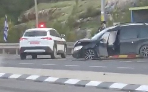 ( محدّث) استشهاد الشاب عمار حجازي برصاص شرطة الاحتلال في عيون الحرامية شمال رام الله