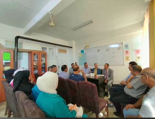 الأونروا تبحث تداعيات إغلاق مدرسة لوبية