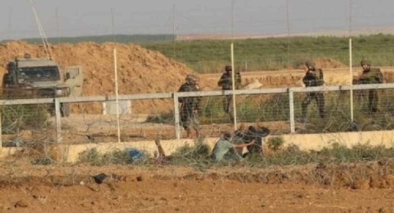جيش الاحتلال يعتقل 4 شبان شرق مخيم البريج