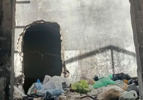 مدرسة مدمرة في مخيم اليرموك تثير مخاوف الأهالي بشأن سلامة الأطفال