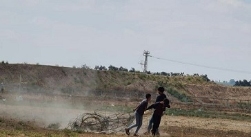 غزة: قوات الاحتلال تُطلق قنابل غاز شرقي دير البلح